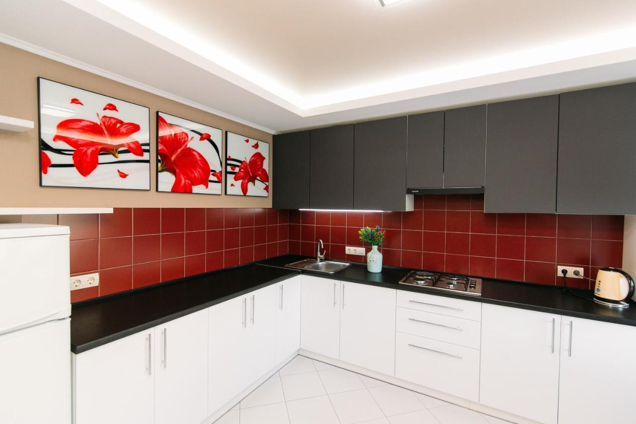 Vip Apartments Faraon On Kharkovskaya 1 Floor Суми Екстер'єр фото