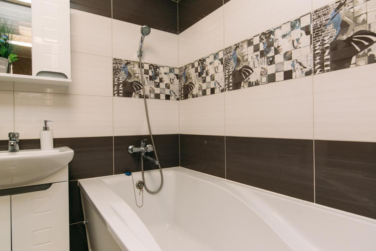 Vip Apartments Faraon On Kharkovskaya 1 Floor Суми Екстер'єр фото